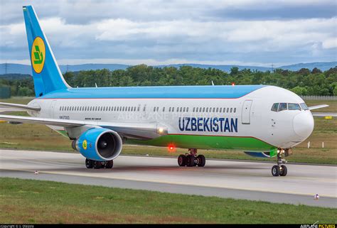 uzbekistan airlines frankfurt